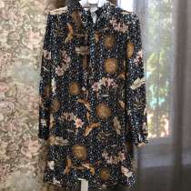 Платье mohito в цветочек, короткое, s., в Тюмени