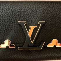Продам портмоне LV., в Москве