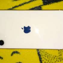 Продам iPhone 11 без косяков носился только плёнках, в Кемерове