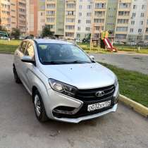 Автомобиль Lada Xray, в Челябинске