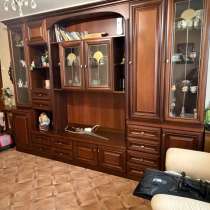 Продам стенку фабрики Сомово, название ,,Тутти,,, в Новосибирске