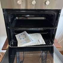 Продам утроенный духовой шкаф Midea, в Орске