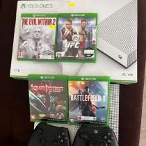 Хbox one s 1 tb, в Звенигороде