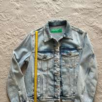 Куртка женская , джинсовая, Benetton, в Астрахани