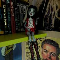 Продам куклу Monster High ,Пурсефона(базовая),2500руб., в Кушве