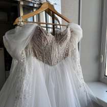 Свадебное платье MeriTruffle + фата | 42 RU | новое | шлейф, в Москве