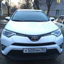 Продам автомобиль 2019 года, тойота RAV4, в Волжский