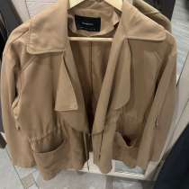 Плащ Stradivarius, в Москве