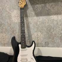 Электрогитара Rockdale (Stratocaster), в Красноярске