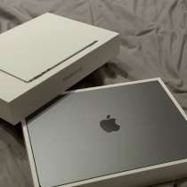 Macbook air 13, в Москве