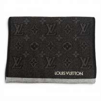 ПРОДАЮ ШАРФ LOUIS VUITTON ОРИГИНАЛ Б/У Черный кашемировый, в Якутске
