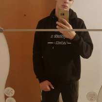 Сергей, 52 года, хочет пообщаться, в г.Верона