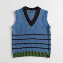 Benetton жилет 104р, в Краснодаре
