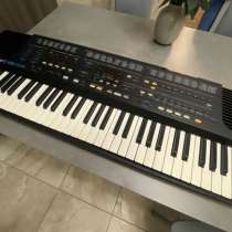 Синтезатор Roland E-66, в Калининграде