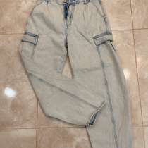 Джинсы Balloon Bershka, в Якутске