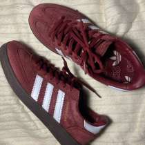 Adidas кроссовки, в Йошкар-Оле