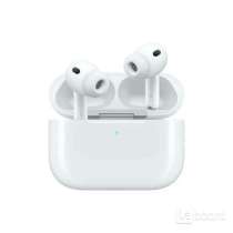 Новые наушники AirPods Pro, в Москве