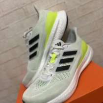 Кроссовки Adidas, в Москве