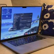 Продам MacBook 16 pro M1 Max, 32GPU, 1TB SSD, 2021 год, в от, в Иркутске