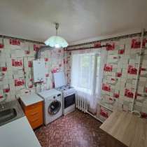 1ком. кв 28кв. м ул Пальмиро Тольятти 34-2, в Таганроге