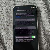Продается Apple 13 128 гб, в Владивостоке