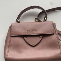 Продам сумку Coccinelle оригинал, в Владивостоке