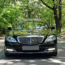 Mercedes Benz w221, Lexus LS460, Toyota Camry 55 с водителем, в г.Алматы