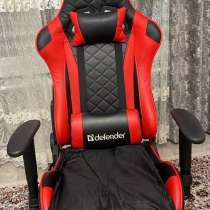 Игровое компьютерное кресло — 4 000 ₽  Продаётся удобное игр, в Казани