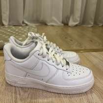 Кроссовки оригинальные Nike air force 1, в Одинцово