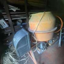 Продам бетономешалку. Состояние новое. 12т. Торг., в Новокузнецке
