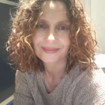 Irina, 51 год, хочет пообщаться, в г.Неаполь