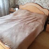 Спальный гарнитур, в Южно-Сахалинске