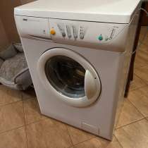 Продам стиральную машину б/у, в Москве