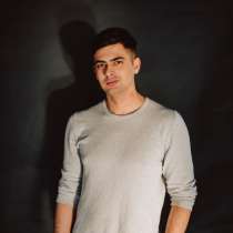 Valentin, 25 лет, хочет познакомиться – Ищу девушку, в г.Milano