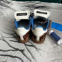 Кроссовки Adidas, в Ростове-на-Дону