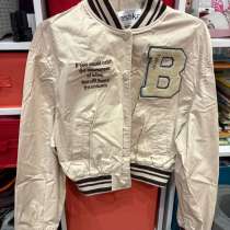 Бомбер на девочку 12-14 лет Bershka, в Екатеринбурге