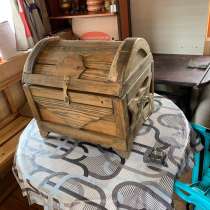 Сундук, в Санкт-Петербурге