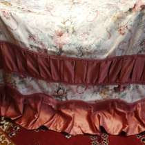 Хороший комплект для спальни. Покрывало и шторы, в г.Гомель