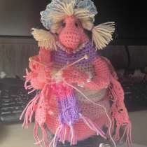 Ждунья «Уютная» в кресле. Вязаная игрушка, в Москве