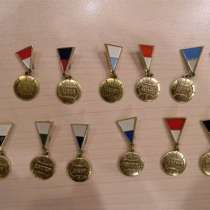 Значок. Футбол. серия: московские клубы, 11 лотов-32 значка, в г.Ереван