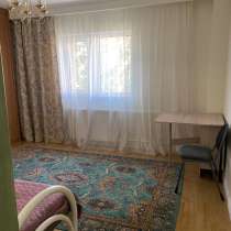 4-комн.кв., ЖК "Свечки", пр. Богенбай Батыра, 100кв. м. Сдам, в г.Астана