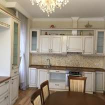 3-комн. кв, ул. Отырар, ЖК Абай, Центр, 110кв. м., Продам, в г.Астана