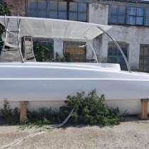 Катамаран белый Кайман-800, новый В наличии, в Ростове-на-Дону