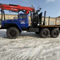 Лесовоз с манипулятором Велмаш 10-74, в Екатеринбурге