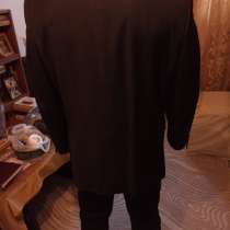 Продам почти новые три костюма свадебные мужские, в г.Тирасполь