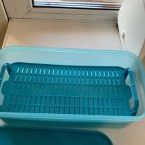 Продам контейнер для овощей Tupperware, в Новосибирске
