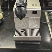 Кофеварка капсульная DELONGHI, в Всеволожске