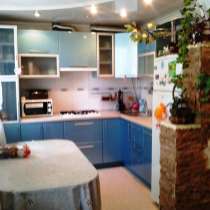 Сдаю квартиру-студио в центре феодосии, в Феодосии