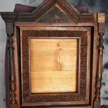 Старинный киот с резными колоннами под аналойную икону. 19 в, в Москве