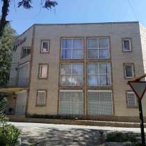 Продается 3-х этажное коммерческое строение, в Туапсе